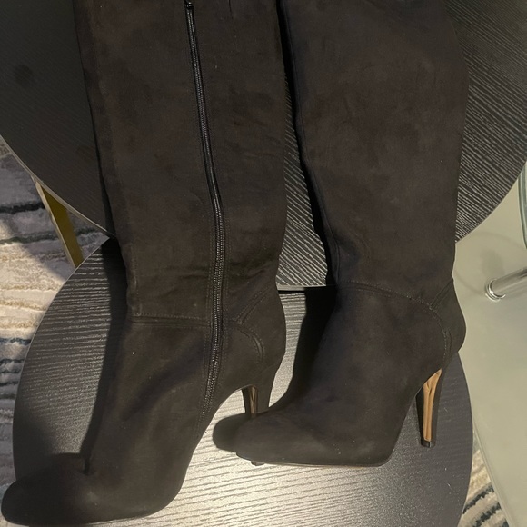 Size 6.5 I.N.C Ladies Fashion Boot Tall - Picture 2 of 4